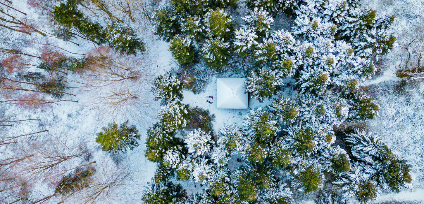 Dyreborg shelter i sne illustrer Faaborg Vinterdage